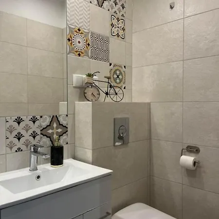 Chiara Z Balkonem 아파트