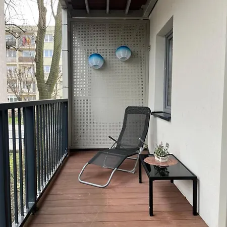 Chiara Z Balkonem * Oleśnica