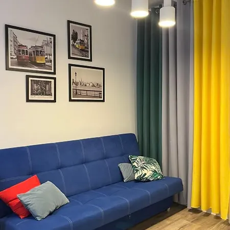 Chiara Z Balkonem Apartamento Olesnica (Lower Silesia)