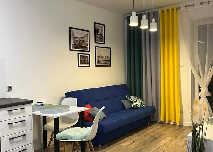 Chiara Z Balkonem * Oleśnica