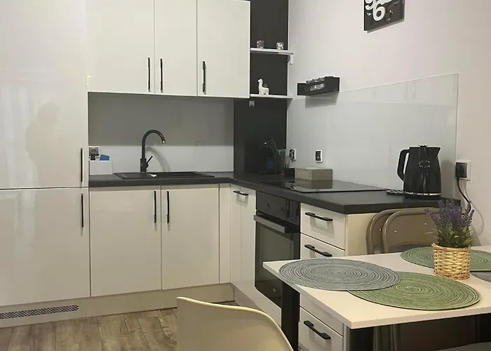 Chiara Z Balkonem Oleśnica